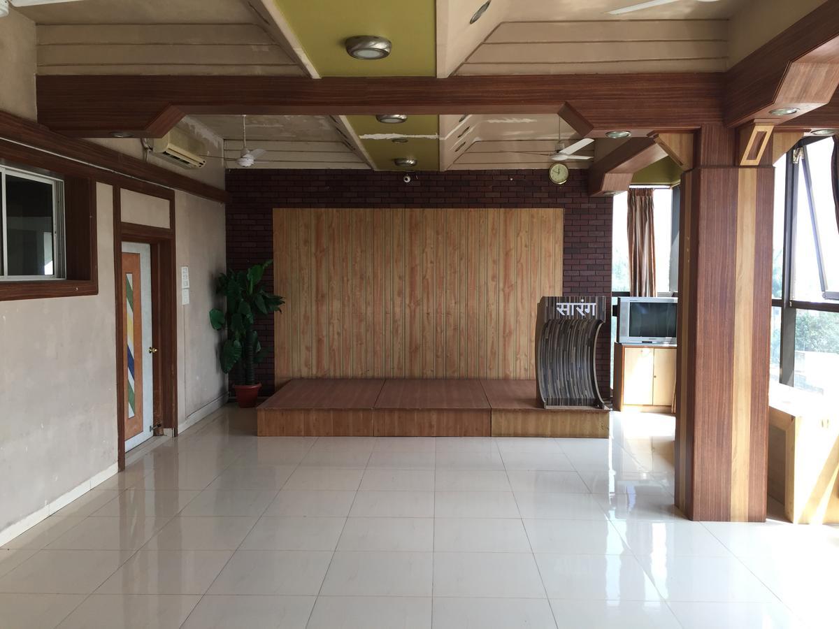 Sarang Lodging & Boarding Villa Satara Exterior photo